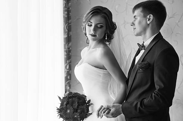 istock Couple in the room (monochrome) 525056391