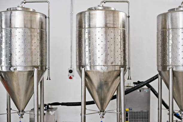 kuvapankkikuvat ja rojaltivapaat kuvat aiheesta fermentoi hienointa olutta - vat