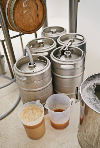 Shot of kegs and equipment in a microbreweryhttp://195.154.178.81/DATA/i_collage/pi/shoots/784464.jpg