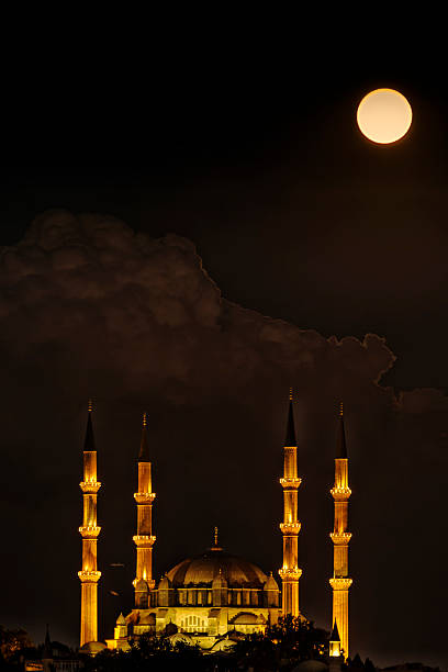 istock Moon Rise  in Selimiye Edirne 525217205