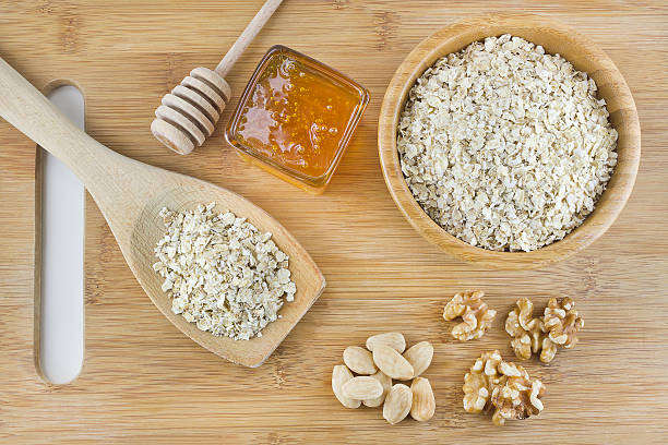 istock Oat with honey and dry fruits 525241239