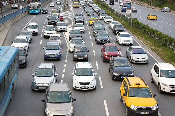 zajęty ruchu drogowego, ciężkie - rush hour zdjęcia i obrazy z banku zdjęć