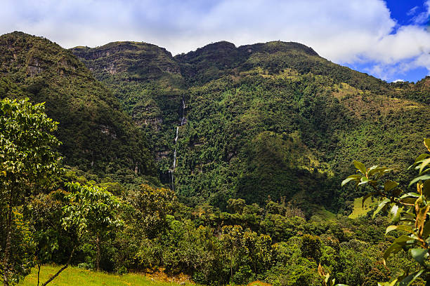 istock Colombia Waterfall - Cascada La Chorrera near Choachi 525264521