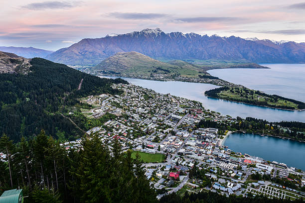 istock Queensown New Zealand 525273301