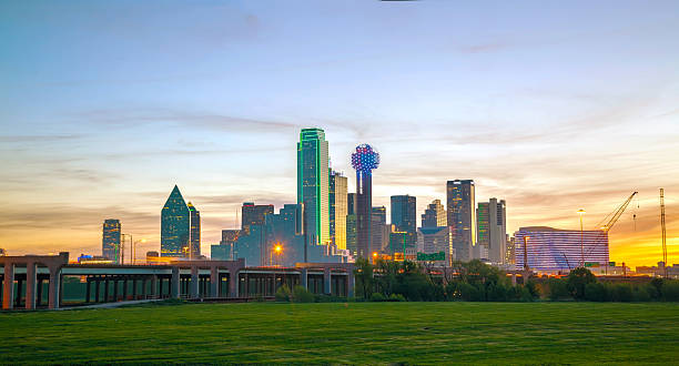 istock Overview of downtown Dallas 525298425