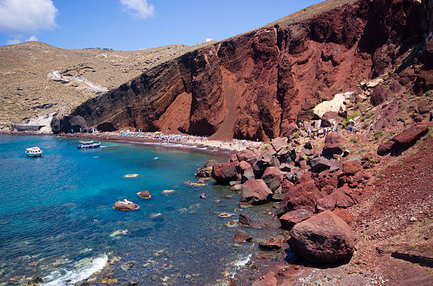 istock Red beach of Santorini, Greece 525337208
