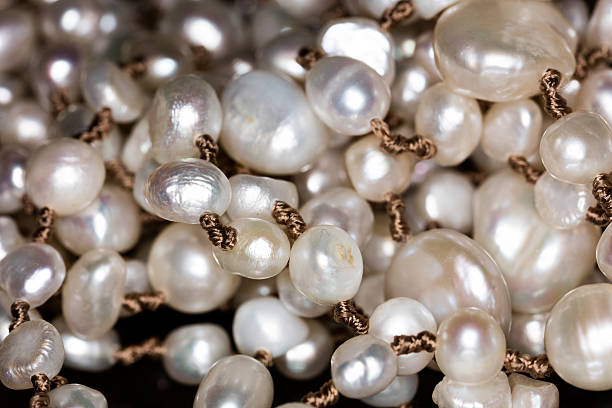 istock Macro of pearls 525339526