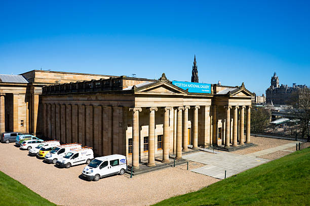 scottish national gallery - national gallery di edinburgo foto e immagini stock