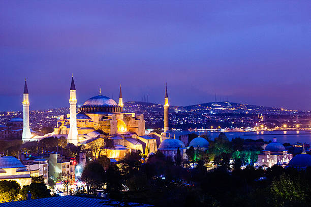 istock Beautiful Aya Sofya mosque in Istanbul at night 525363889