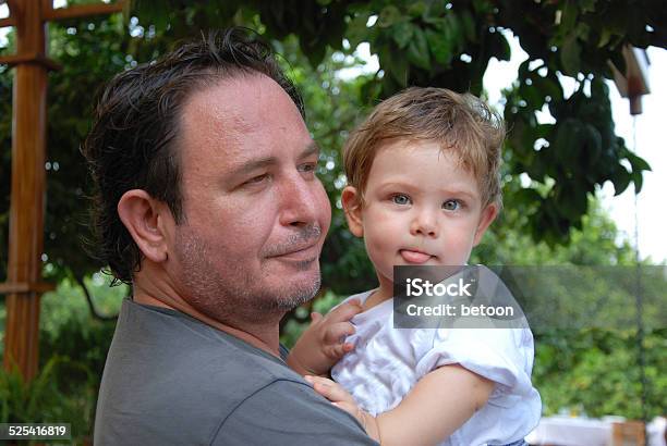 Como Padre Como Son Foto de stock y más banco de imágenes de Abrazar - Abrazar, Adolescencia, Adulto