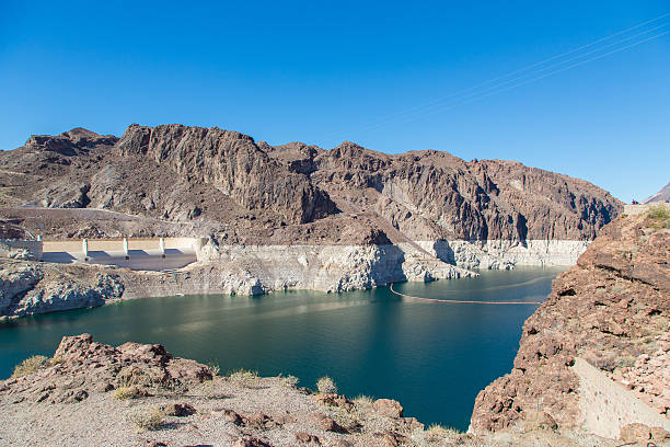 istock Lake Mead at Hoover Dam 525418085