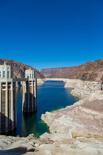 istock Lake Mead at Hoover Dam 525421819