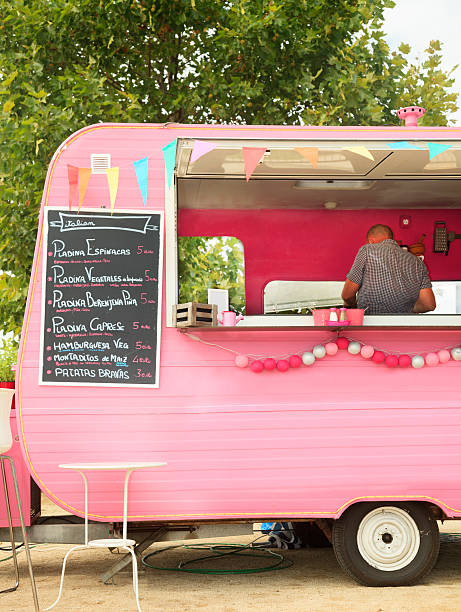 istock Chef working in the Food truck 525489116