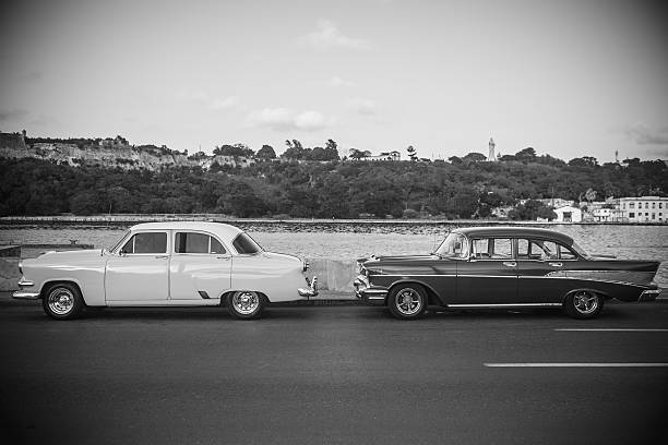 istock Cab rides in Old Havana 525492454