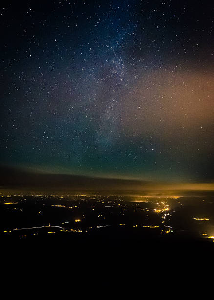 istock Milkyway and the city 525495601