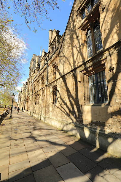 istock Sidewalk in Oxford, United kingdom 525498660