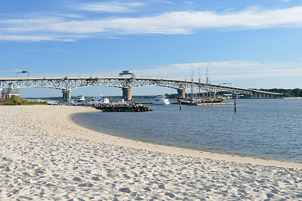 istock Beach by York River in Yorktown 525528555