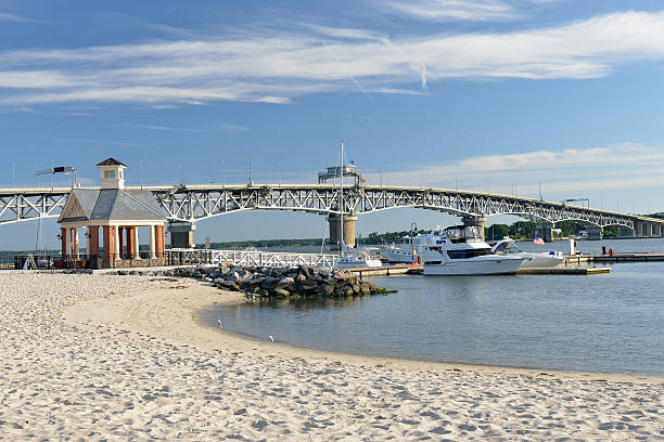 istock Riverwalk Landing in Yorktown 525540601