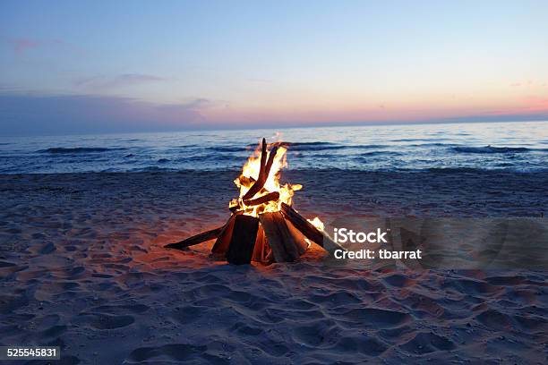 Beautiful Campfire By The Lake Stock Photo - Download Image Now - Beach, Bonfire, Fire - Natural Phenomenon