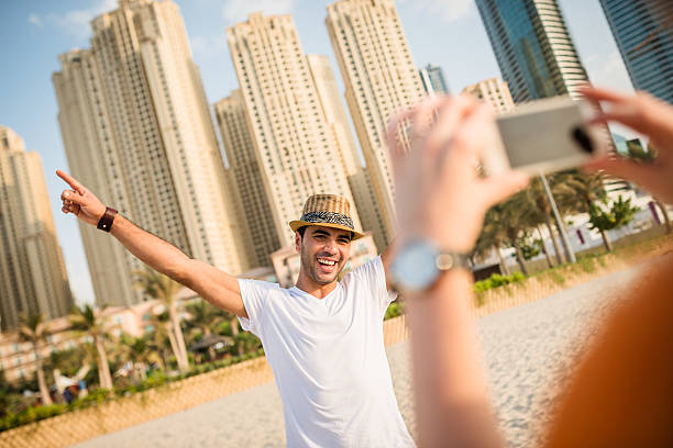 istock take a pic of the girlfriend in dubai 525586925