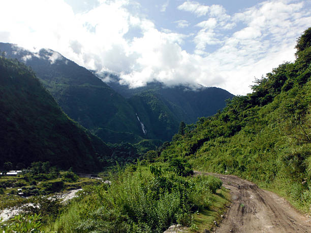 istock Dirt Road in Green Lower Himalayas 525610991