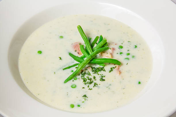 istock Soup of green peas 525650987