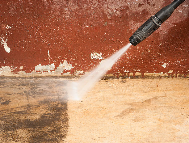 istock Floor cleaning with high pressure water jet 525673995