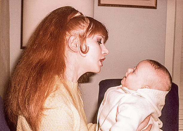 istock Mommy and Baby 525725776
