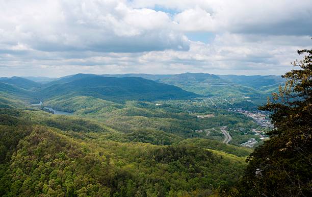 istock Cumberland Gap National Historical Park 525735078