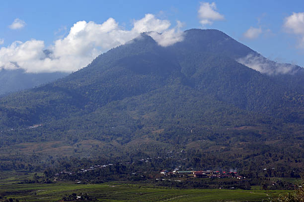 istock Indonesia: Little Likang in Flores 525737749