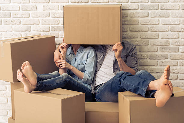 istock Beautiful couple moving 525738744