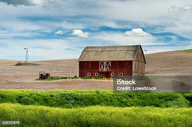 Old Barn In The Palouse Stock Photo - Download Image Now - Abandoned, Agricultural Field, Agriculture