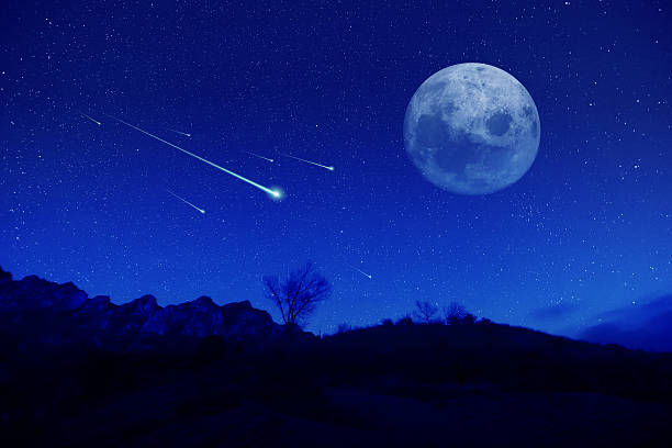 meteor shower Meteoric shower in the night. astronomer photos stock pictures, royalty-free photos & images