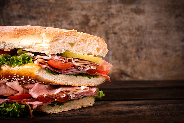 istock Big juicy sandwich 525881707