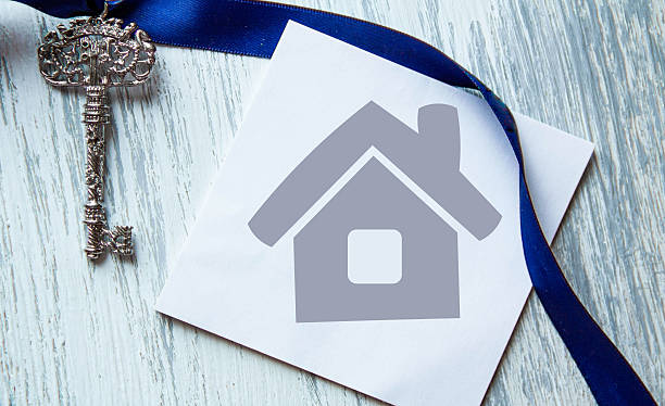 istock house icon and the keys 525882914