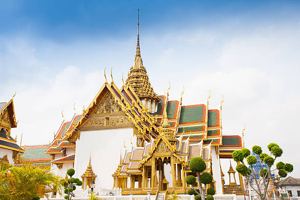 istock Royal grand palace in Bangkok 525915597