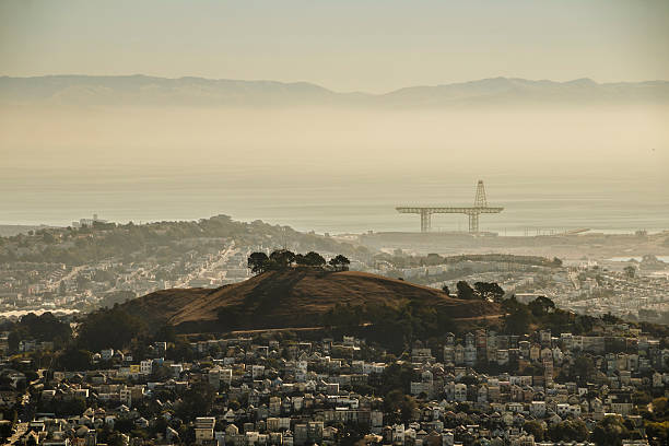 istock City view. San Francisco. California 525939123