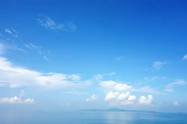 beautiful sea with clouds