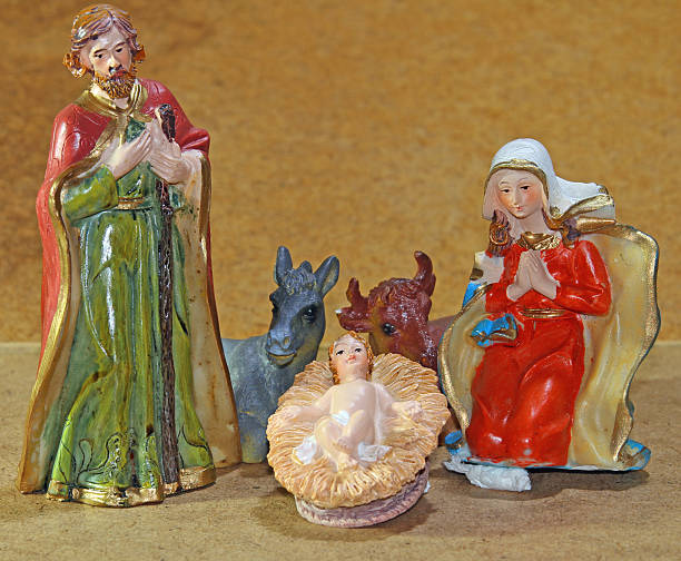 istock Nativity scene with baby jesus 525962681