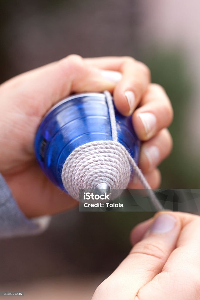 mount ribben ært Spinning Top And String Stock Photo - Download Image Now - Blue, Boys,  Child - iStock