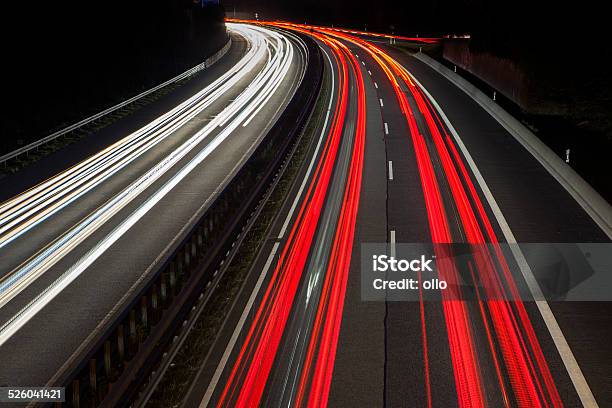 La Autopista En La Nocheexposición Prolongada Foto de stock y más banco de imágenes de Abstracto - Abstracto, Aire libre, Alemania