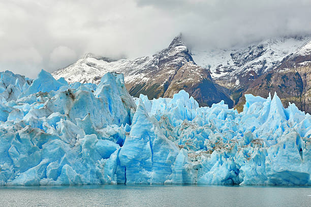 istock Blue icebergs at Grey Glacier in Torres del Paine 526062455
