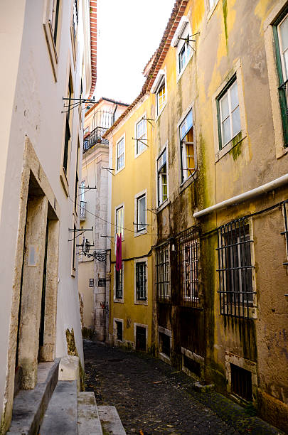 istock Alley in Lisbon Portugal 526226549