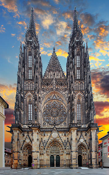 cattedrale di san vito a praga, castello di praga - architecture blue bohemia built structure foto e immagini stock