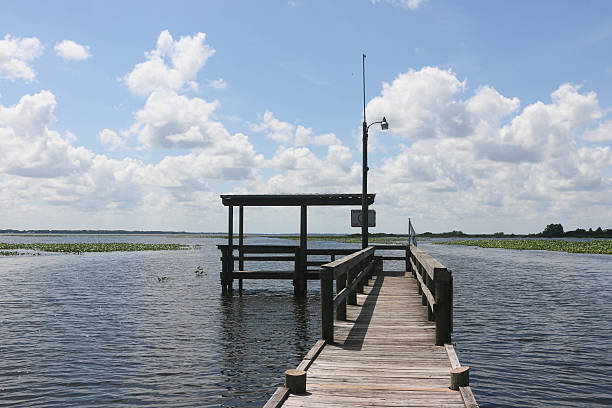 istock Lake Istokpoga Pier 526283374