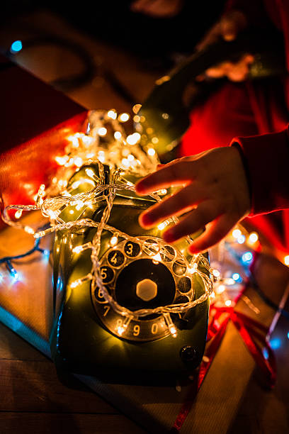 istock Telephone at Christmas 526312431