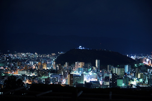 It is a night view of Matsuyama City, Ehime Prefecture.