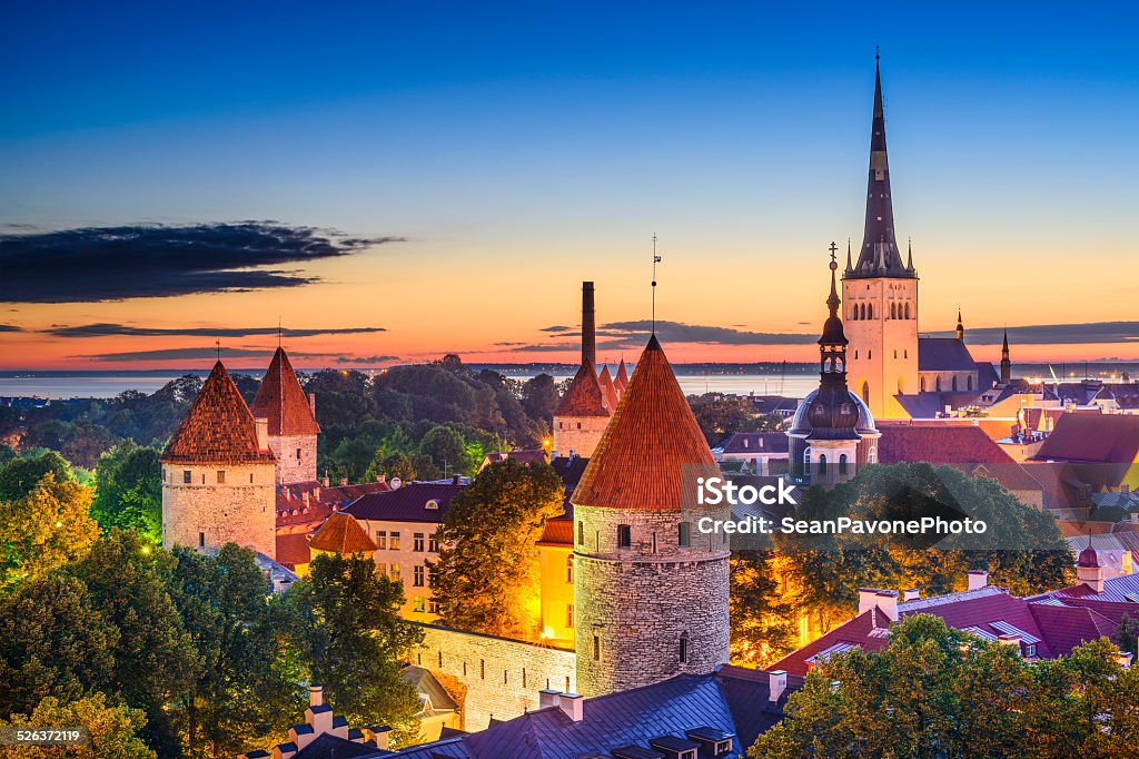 Tallinn Estonie la vieille ville - Photo de Tallinn libre de droits