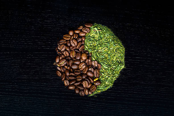 istock Coffee and Green Tea in a Yin Yang 526492945