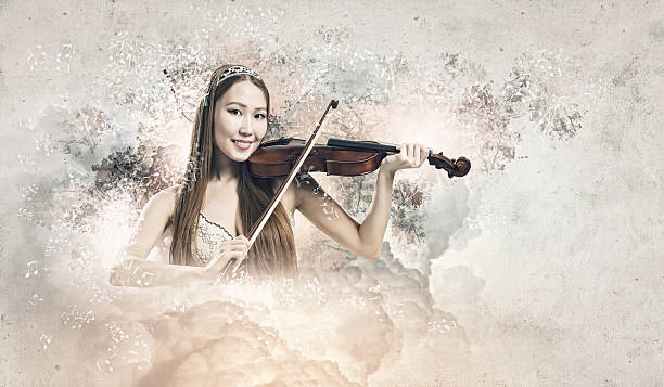 istock Woman violinist 526533075
